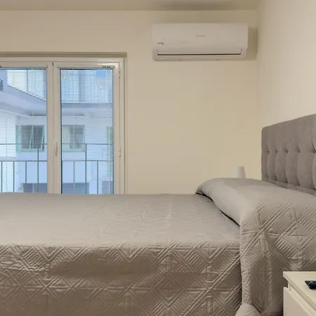 Enea's - With Terrace * Κατάνια